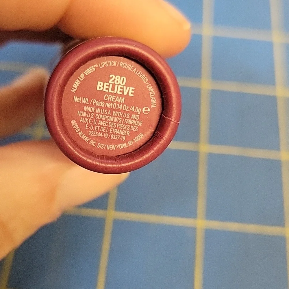 Almay Lip Vibes Lipstick - 280 Believe Cream New Sealed Tube